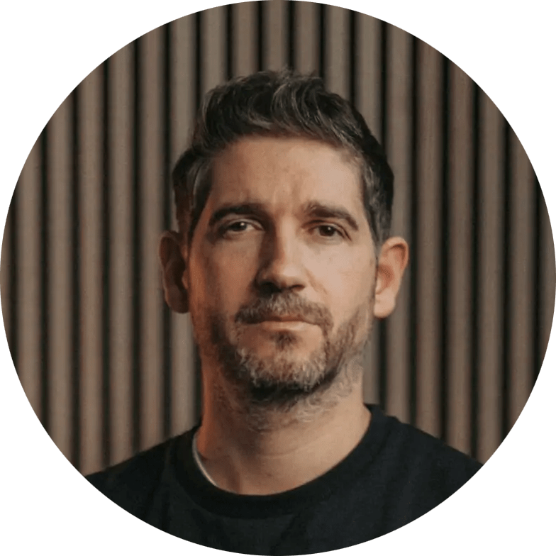 Heuser-Portrait-rund